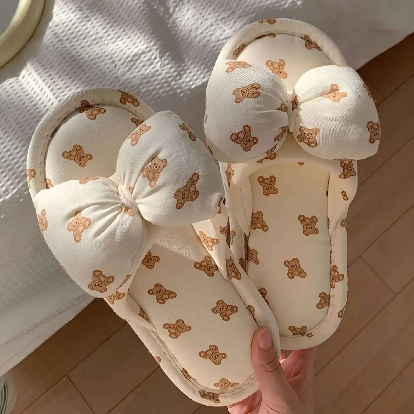 Xixia Women'S Adorable Bear And Bow Design Slip-On Footwear - Soft Fabric Upper And Lining
