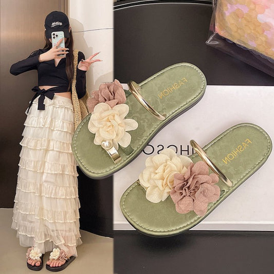 Women's Floral Embellished Slip-On Slippers with Golden Accents - Soft Fabric Upper, Non-Slip Rubber Sole & Cushioned Insole for All-Season Indoor\u002FOutdoor Comfort, Cute Slippers, Indoor Footwear, Elegant Slipon, Durable Comfort